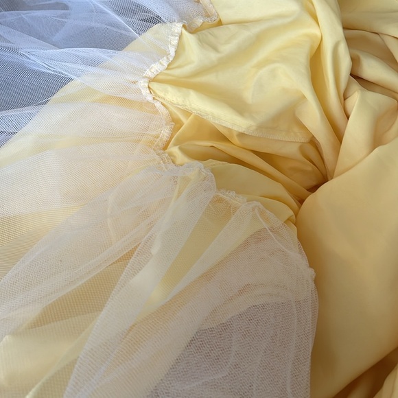 David’s bridal NWT size 10 halter ruched gown - Picture 9 of 9